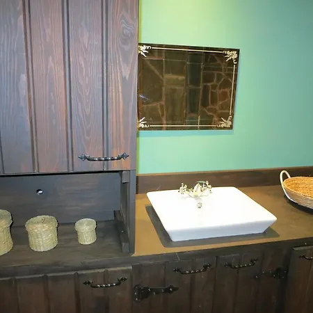 Monastery C39 公寓 班斯科